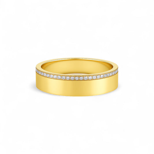 Anagh Moissanite Band in 18K Gold