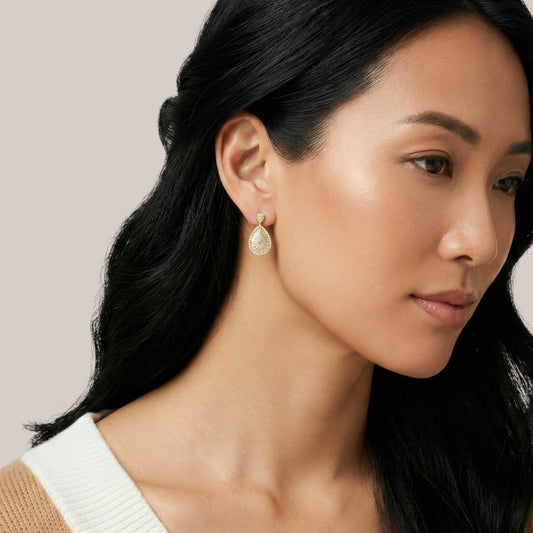 Vina Diamond Drop Earrings in 18KT Gold