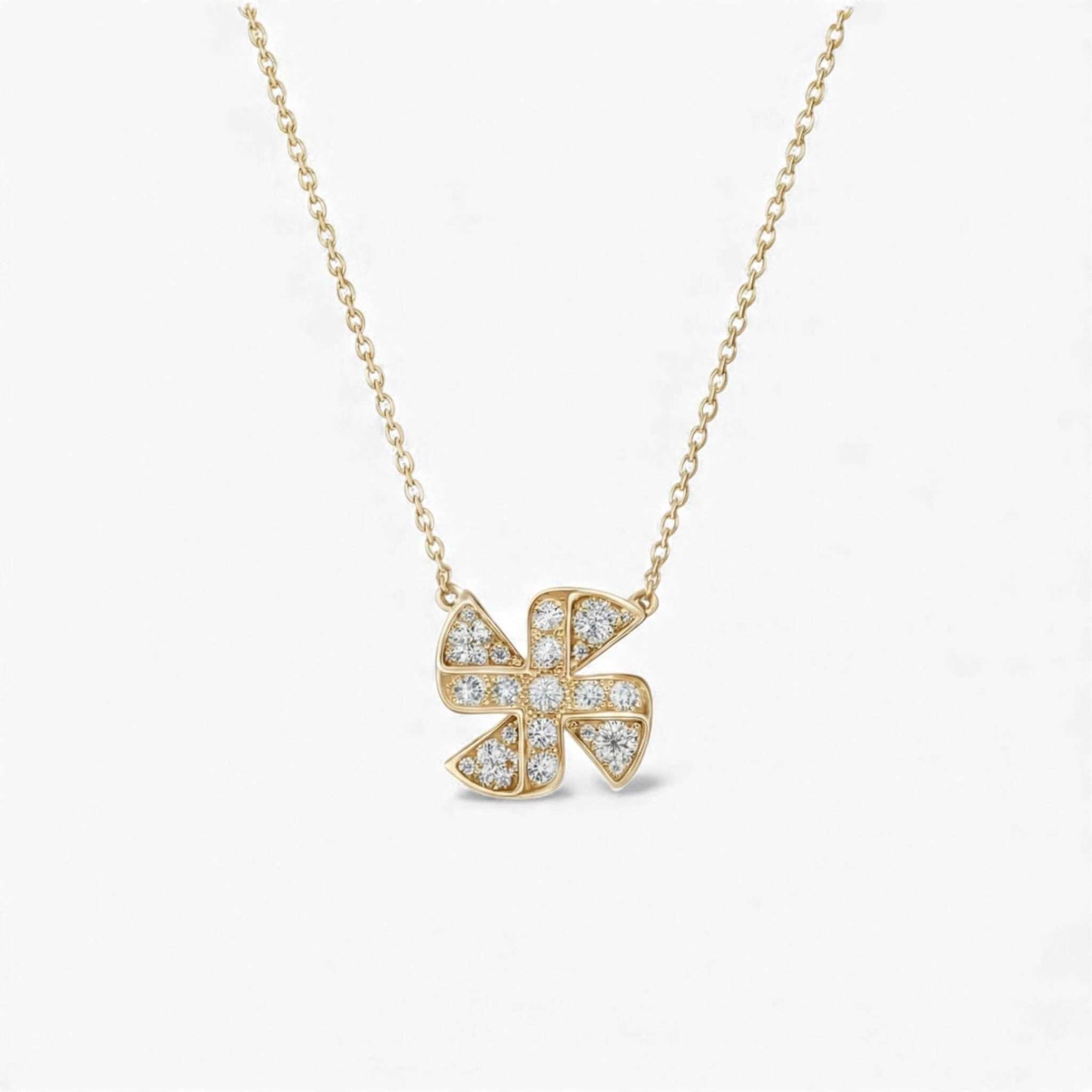 Willow Natural Diamond Clover Pendant Necklace in 18KT Gold