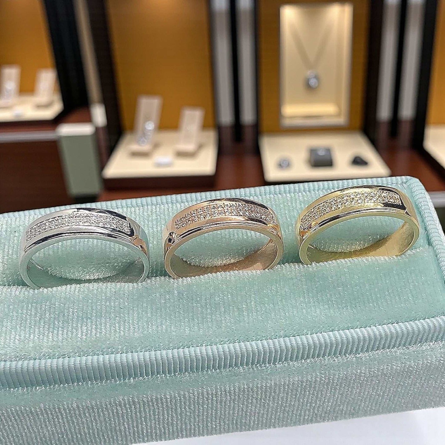 Zion Natural Diamond Band in 18KT Gold