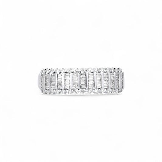 Tobo Baguette Diamond Band in 18K Gold