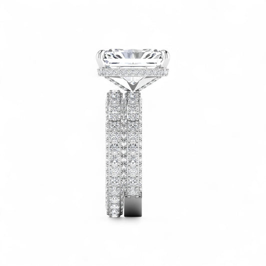 Amina Radiant Cut Lab Grown Diamond Bride Set in 18K Gold