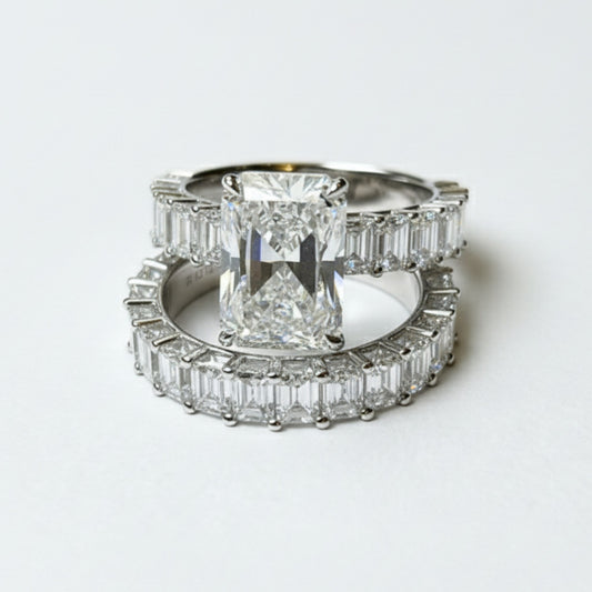 Radiant Cut Lab Grown Diamond Bride Set in 18K Gold