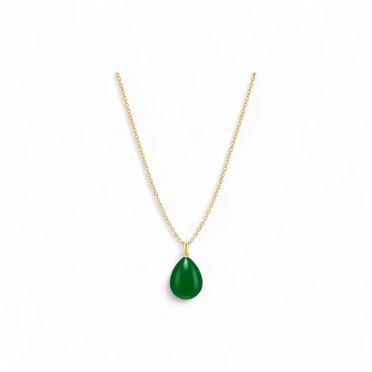 Green Jade Pendant Necklace in 18K Gold