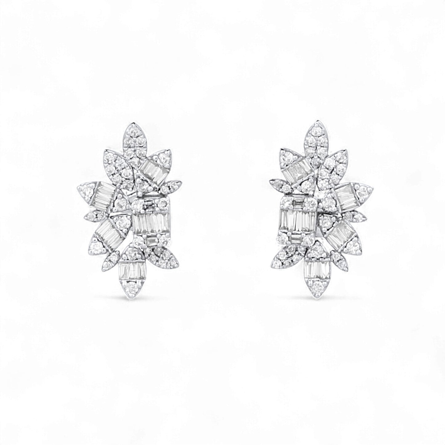 Lyra Diamond Studs in 18k Gold