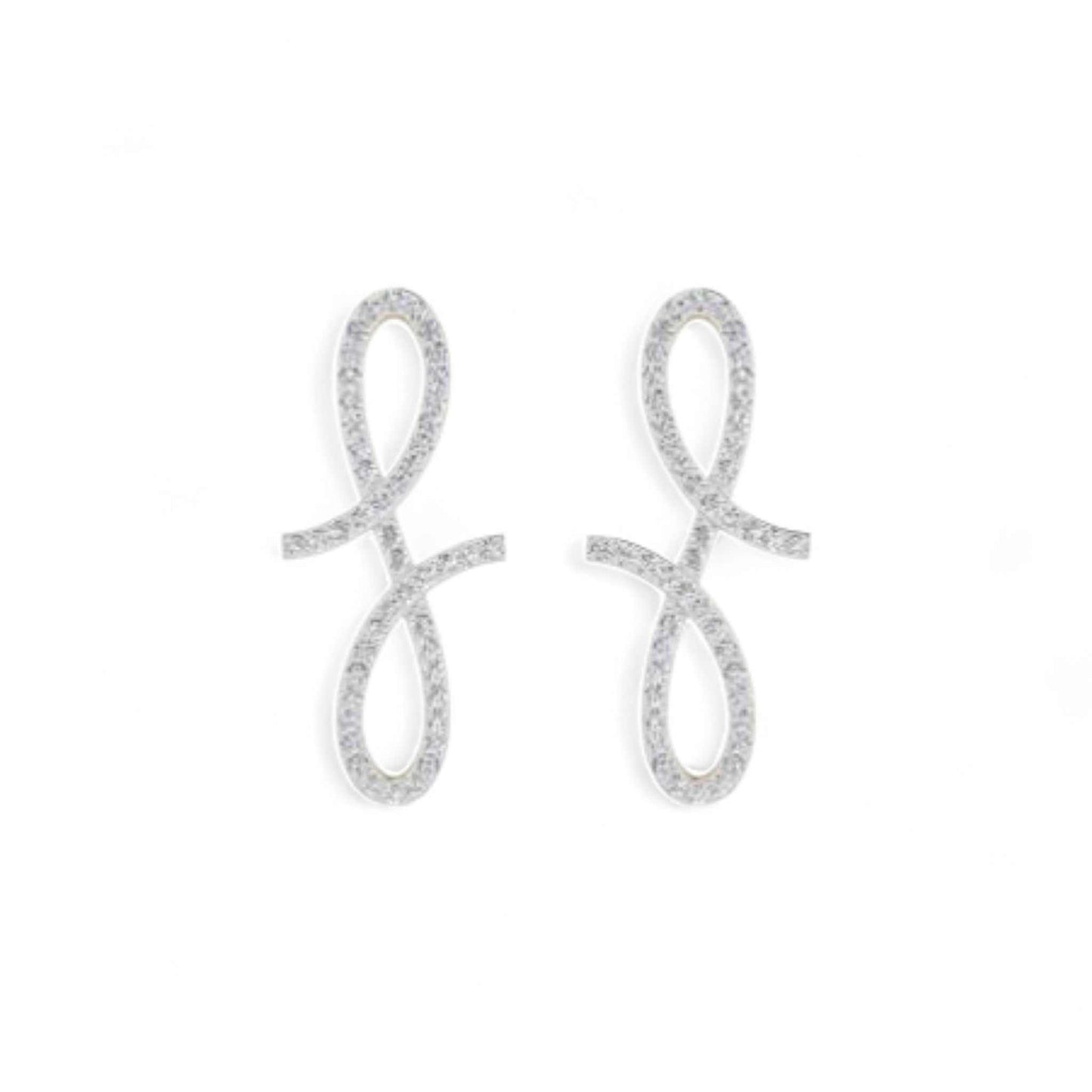 Oiza Infinie Mini Vertical Pave Diamond Earrings in 18K Gold