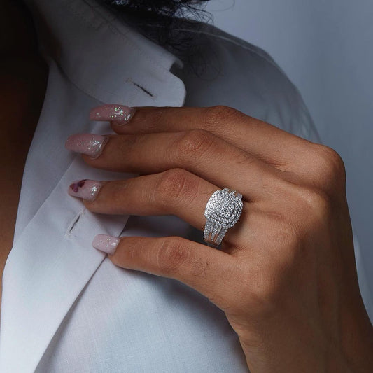 Omoni Cushion Cluster Natural Diamond Engagement Ring in 18K Gold