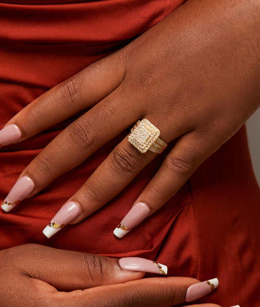 Omoni Radiant Cluster Natural Diamond Engagement Ring in 18K Gold