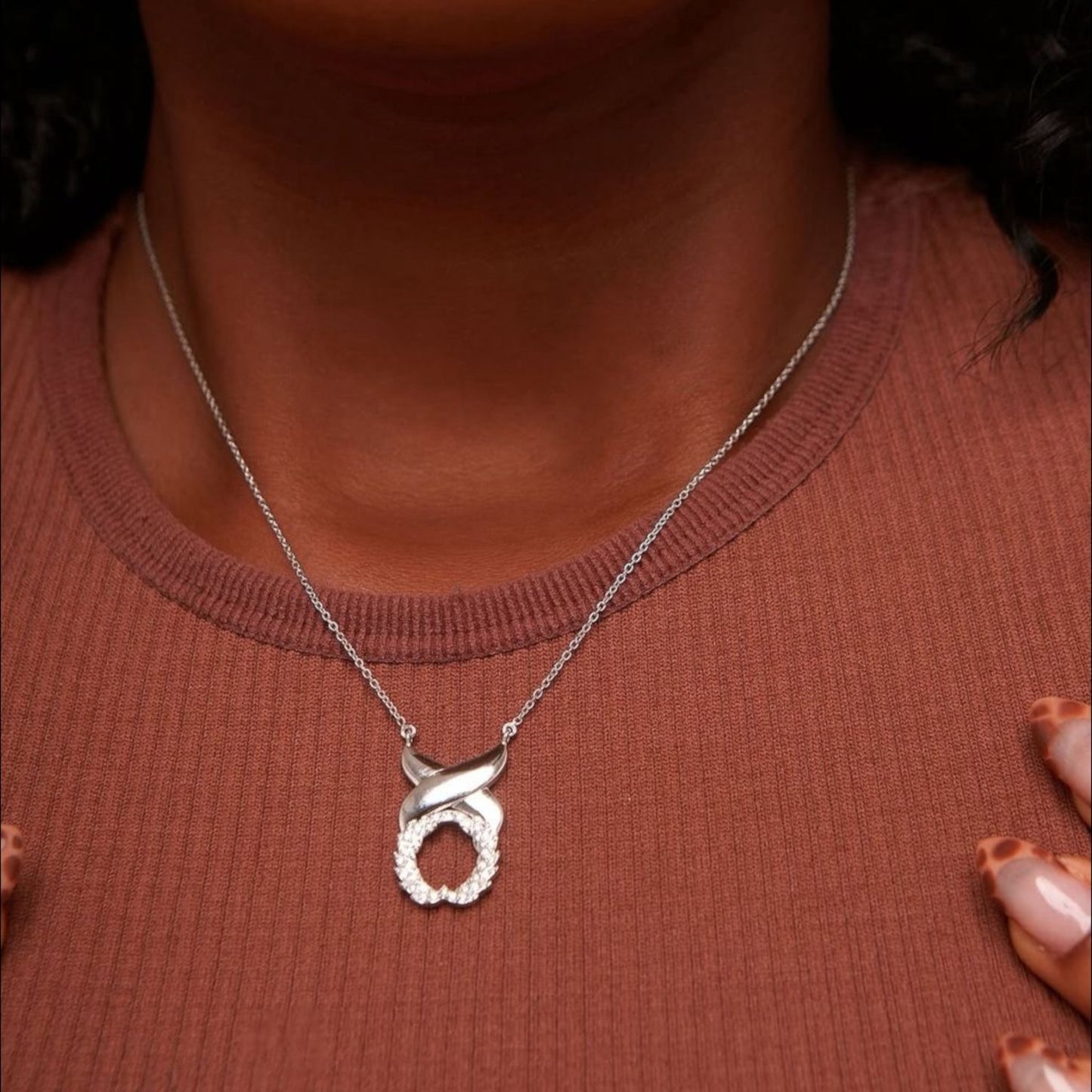 XO Pendant Diamond Necklace in 18KT Gold