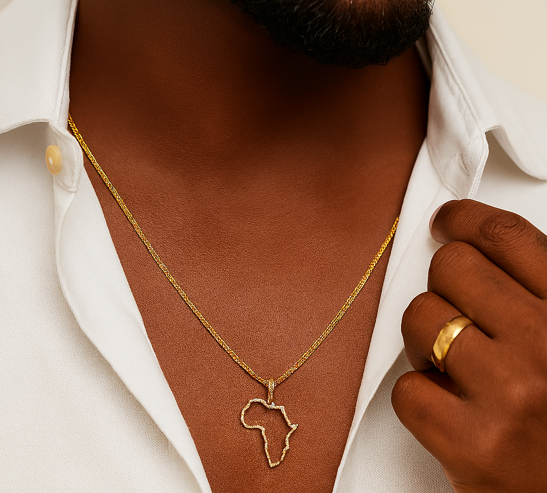 African Map Outline Diamond Pendant Necklace in 18K Gold
