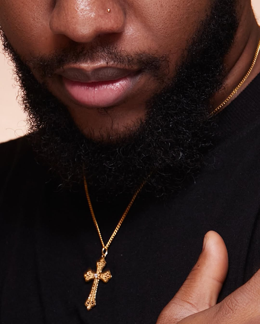 Single Stone Cross Diamond Pendant in 18k Gold