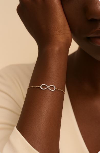 Infinity Natural Diamond Bracelet in 18K Gold
