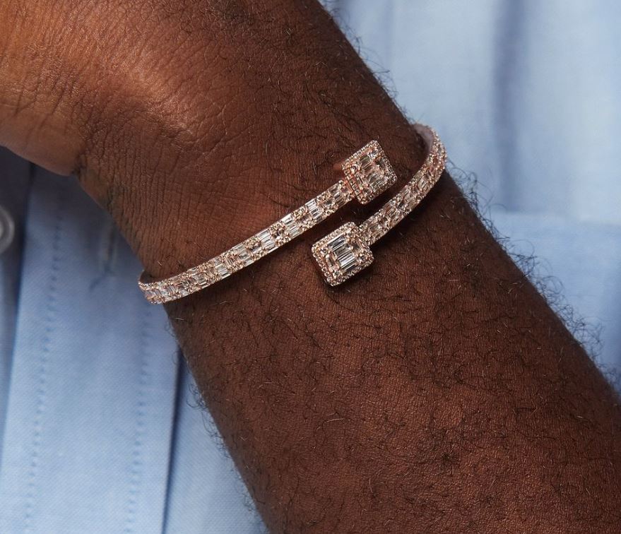 Baguette Bangle Diamond Bracelet in 18K Gold