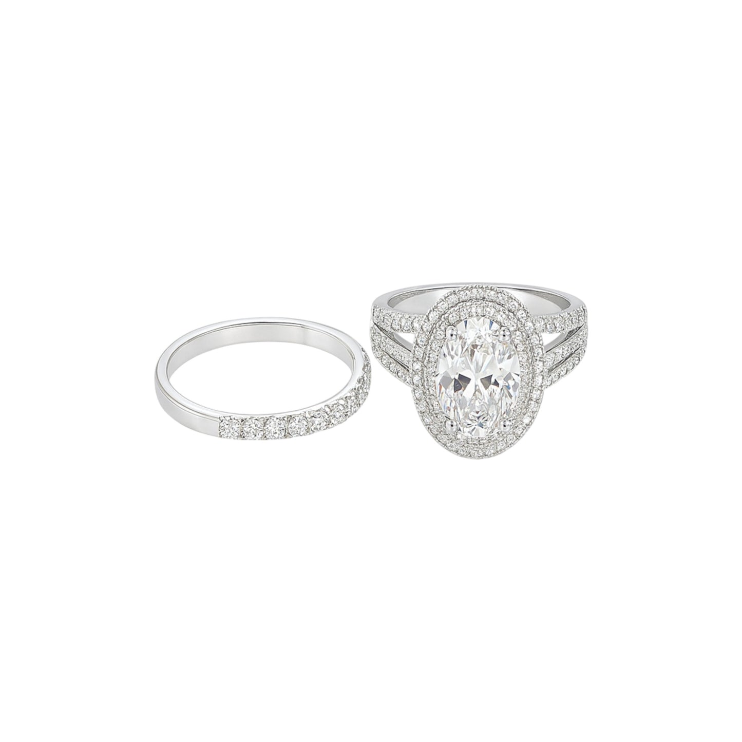 Lovely Oval Lab Grown Diamond Bride Set in Platinum