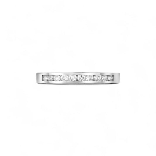 Channel Diamond Band in 18K Gold