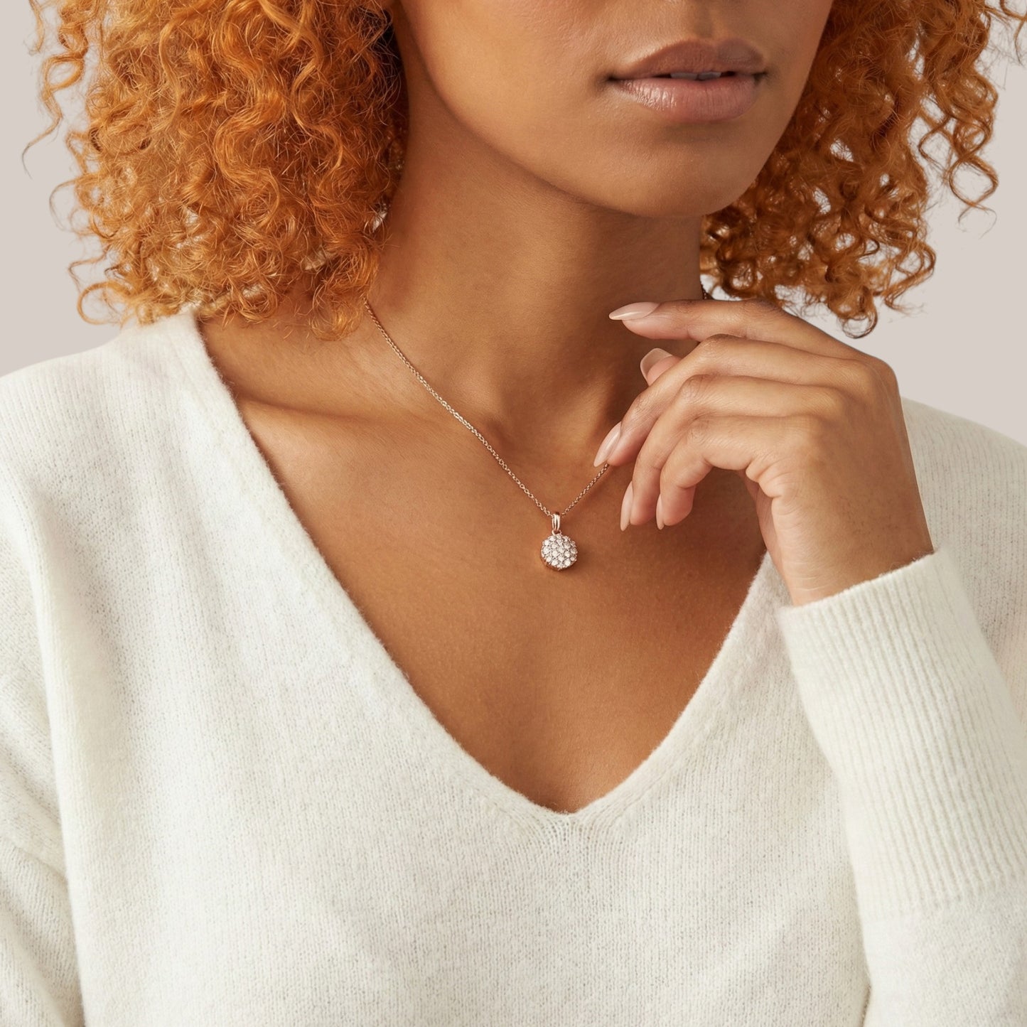 Ava Round Natural Diamond Pendant in 18KT Gold