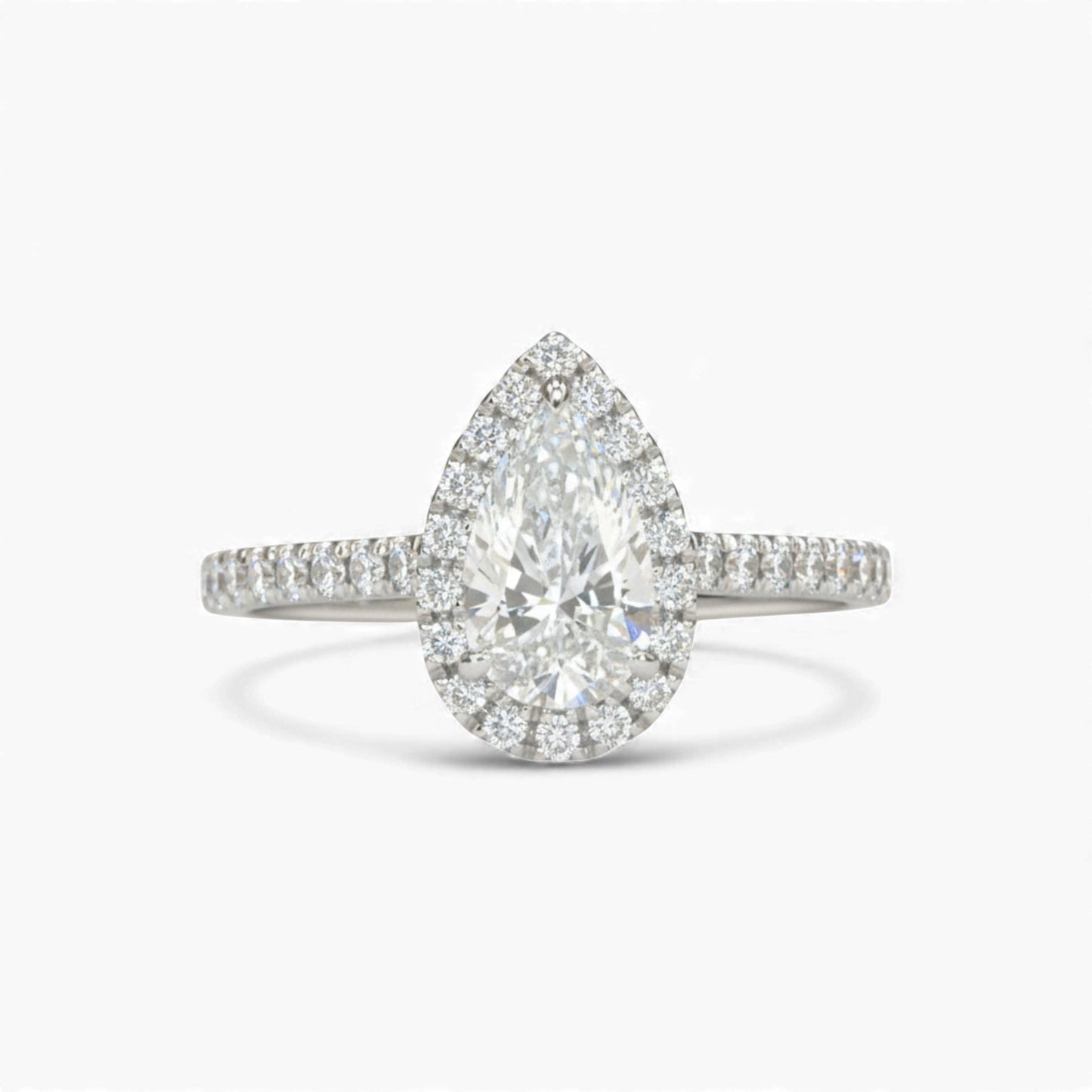 Classic Pear Cut Lab Grown Diamond Engagement Ring in 18KT Gold