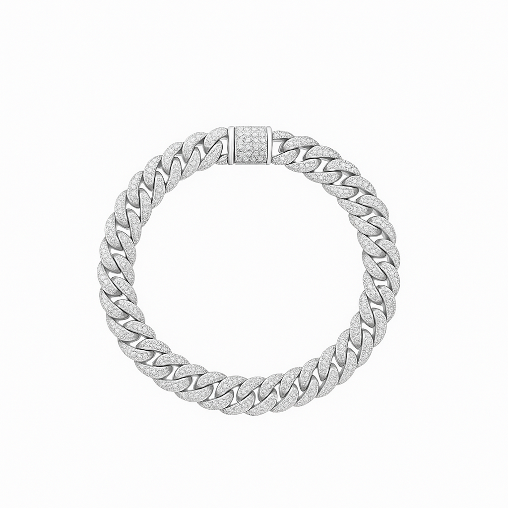 Cuban Link Diamond Bracelet in 18K Gold