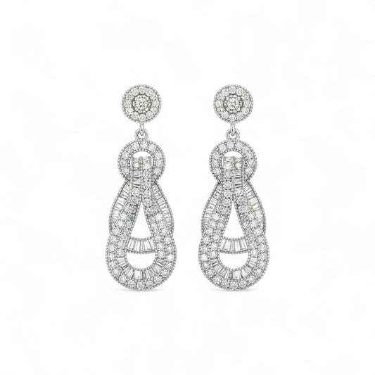 Intertwined Diamond Earrings in 18KT Gold