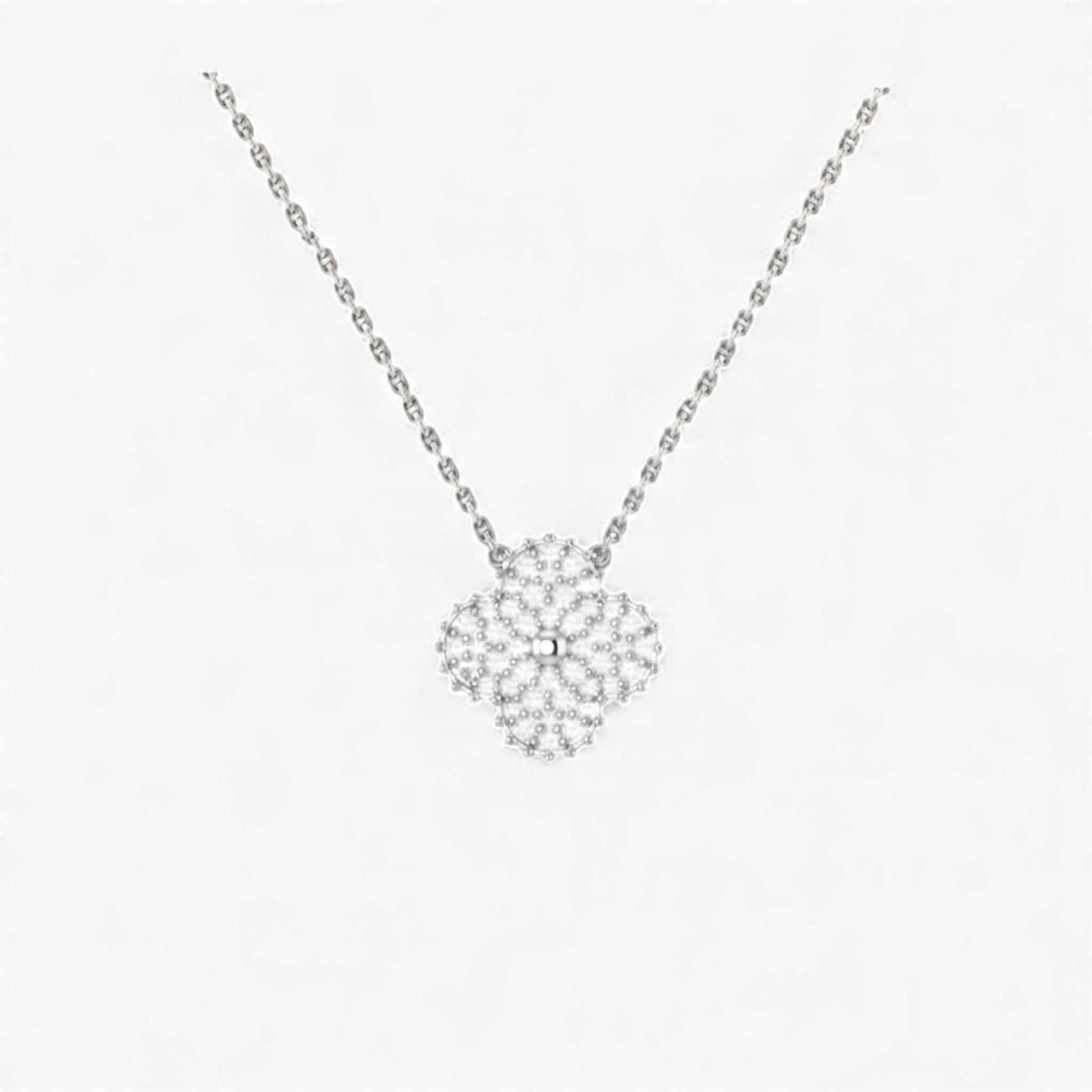 Midball Clover Natural Diamond Necklace in 18KT gold with VVS natural diamonds and clover motif pendant