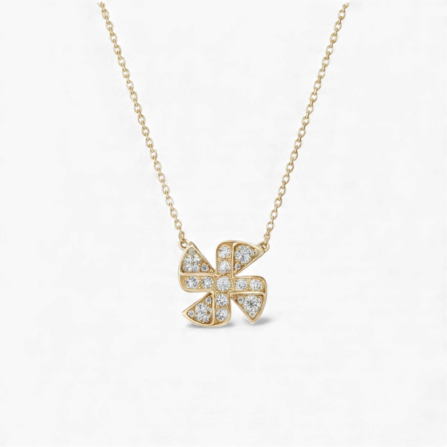 Willow Natural Diamond Clover Pendant Necklace in 18KT Gold