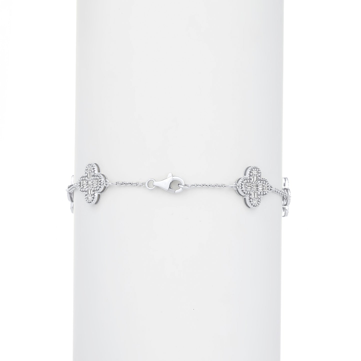 Baguette Clover Diamond Bracelet in 18KT Gold