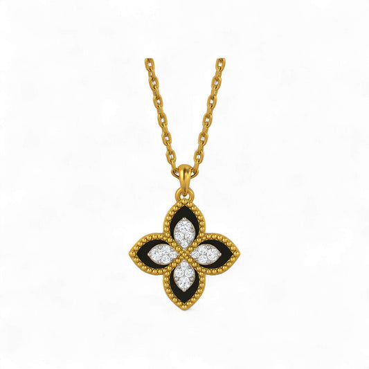 Dual Clover Agate Diamond Pendant Necklace in 18K Gold