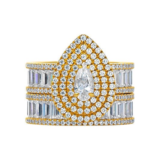 Doris Pear Cut Moissanite Bride Set in 18KT Gold