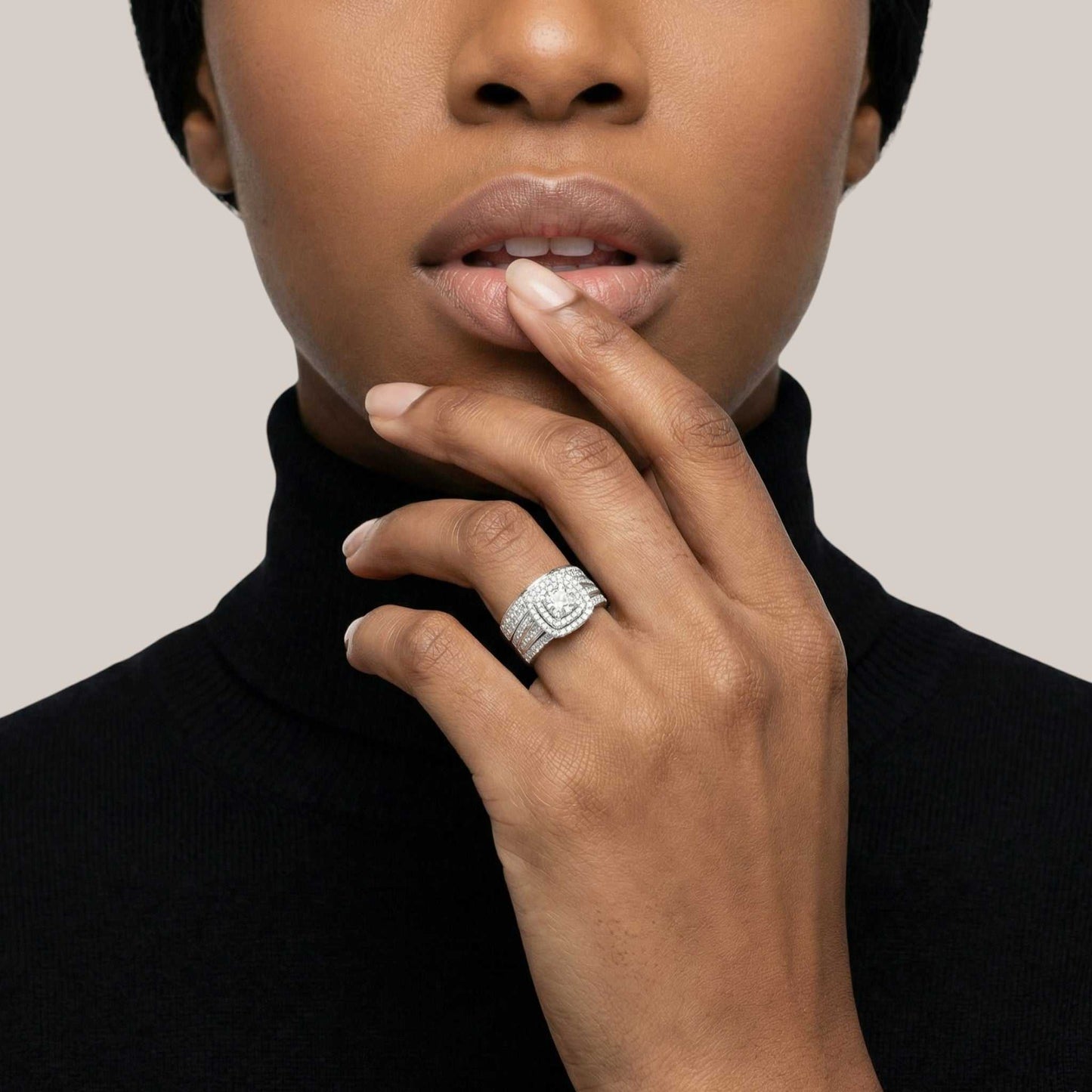 Omoni Cushion Cut Cluster Natural Diamond Bride Set 18KT Gold