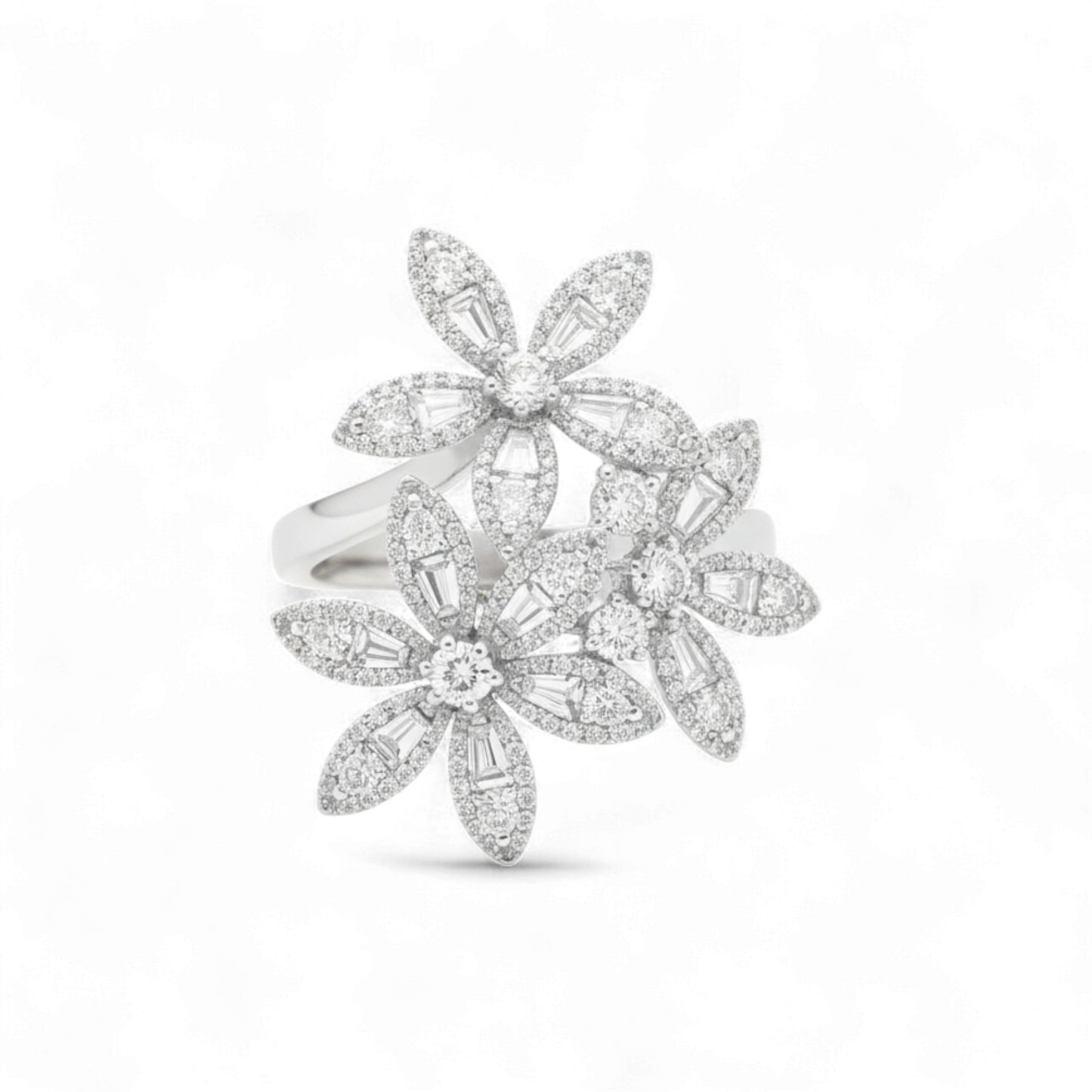 Flower Pave Diamond Fashion Ring in 18KT Gold