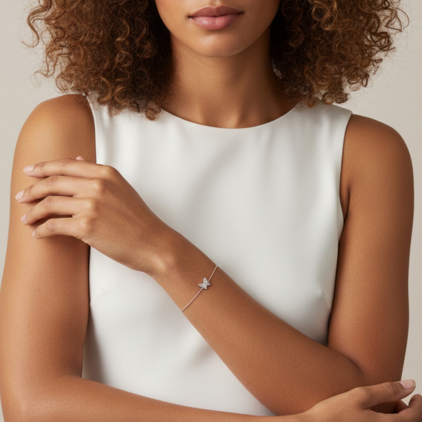 Flutura Butterfly Natural Diamond Bracelet in 18KT Gold