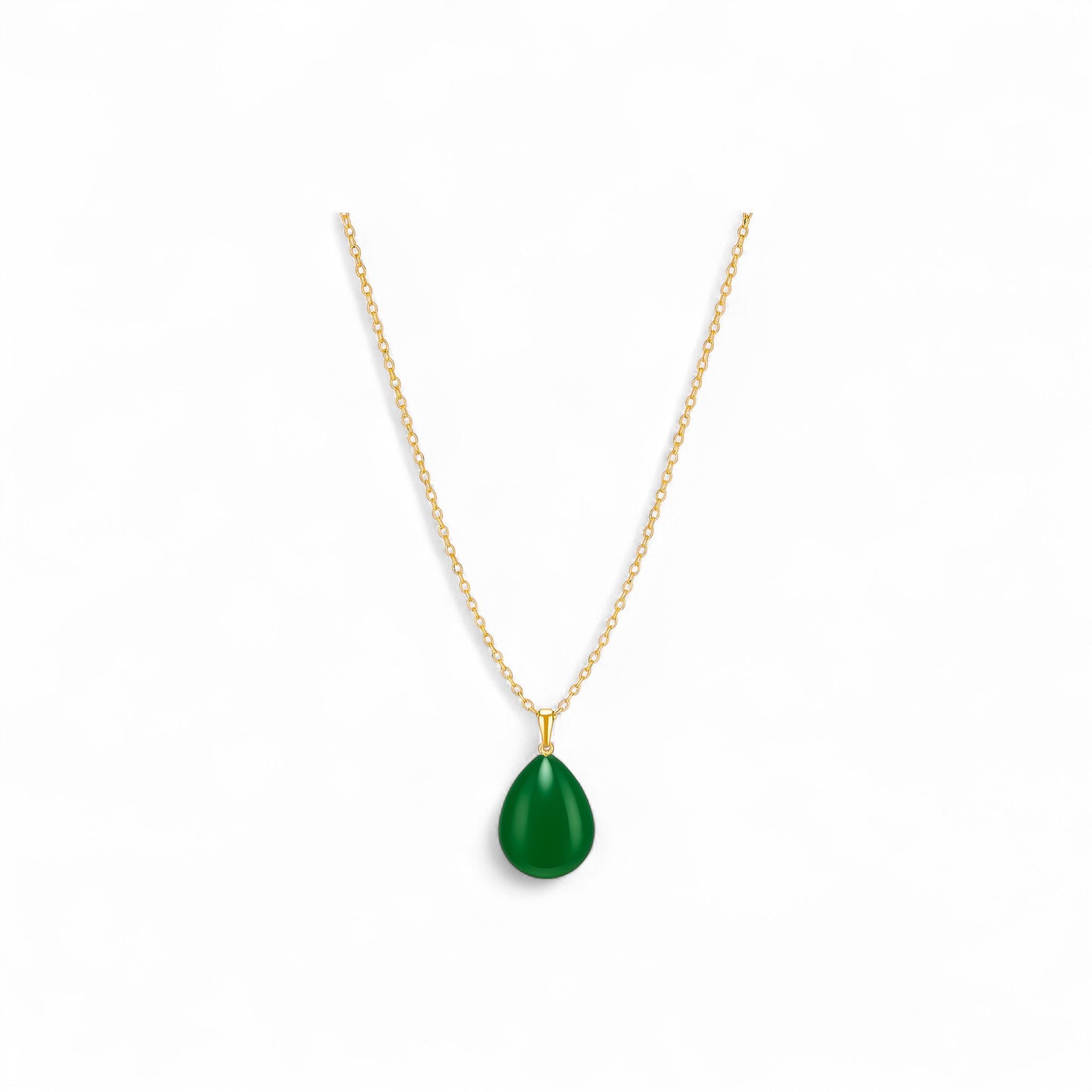 Green Jade Pendant Necklace in 18K Gold