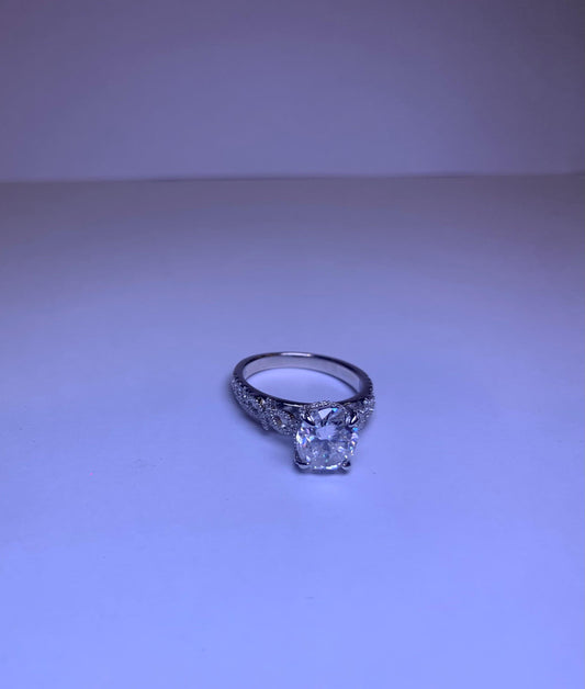 Signature Oval Cut Moissanite Engagement Ring in 925 Sterling Silver