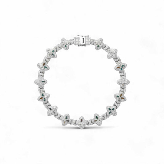 Infinity Clover Link Bracelet in 925 Sterling Silver with VVS1 D Moissanite gemstones and clover motifs