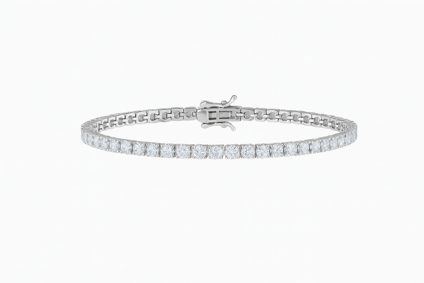 Lab Grown Diamonds Tennis Bracelet in 18K Gold