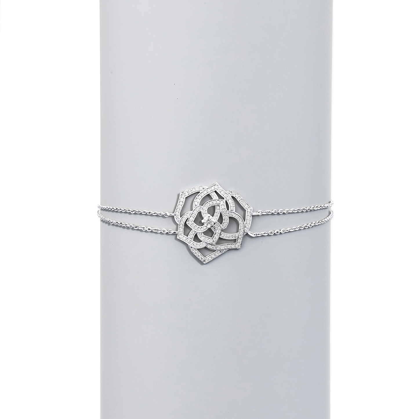Maureen Floral Moissanite Bracelet in 18k Gold