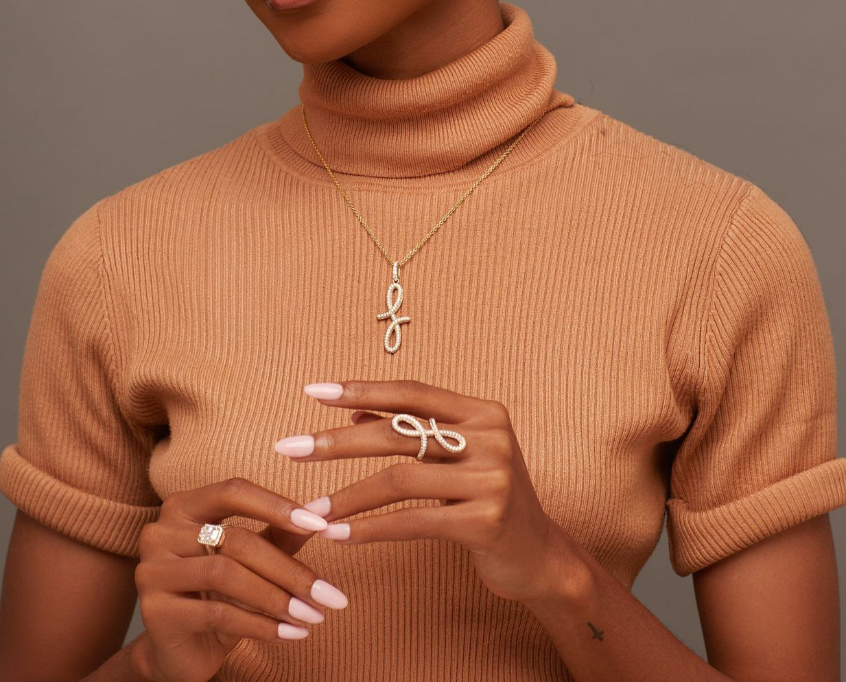 3D Oiza Infinie Diamond Necklace in 18K Gold