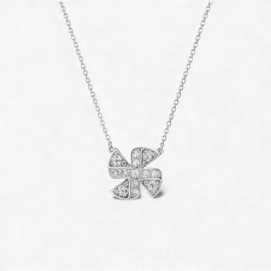Willow natural diamond clover pendant necklace in 18KT gold with round brilliant diamonds