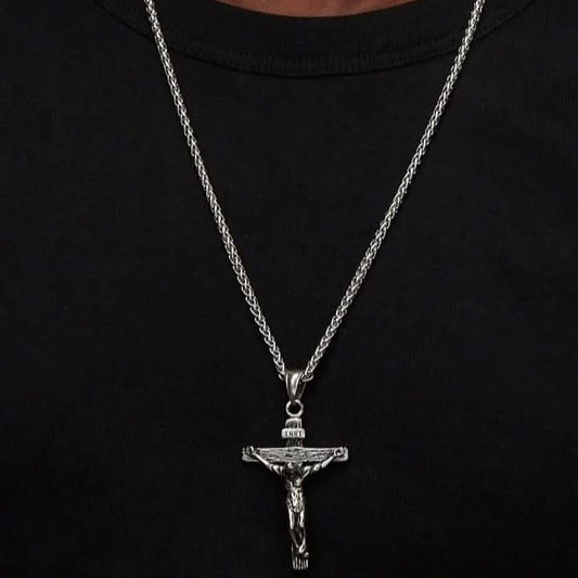 Theo Crucifix Necklace in 925 Sterling Silver