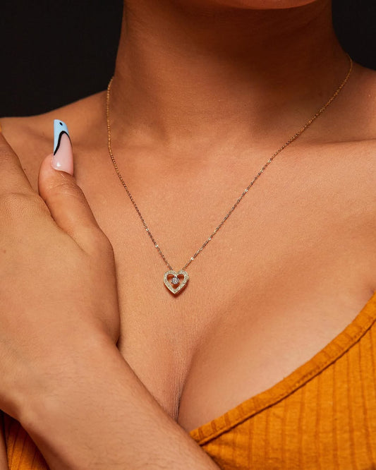 Eternal Heart Diamond in 18K Gold