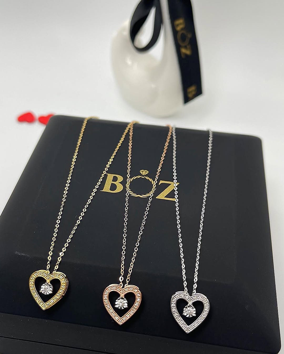 Eternal Heart Diamond in 18K Gold