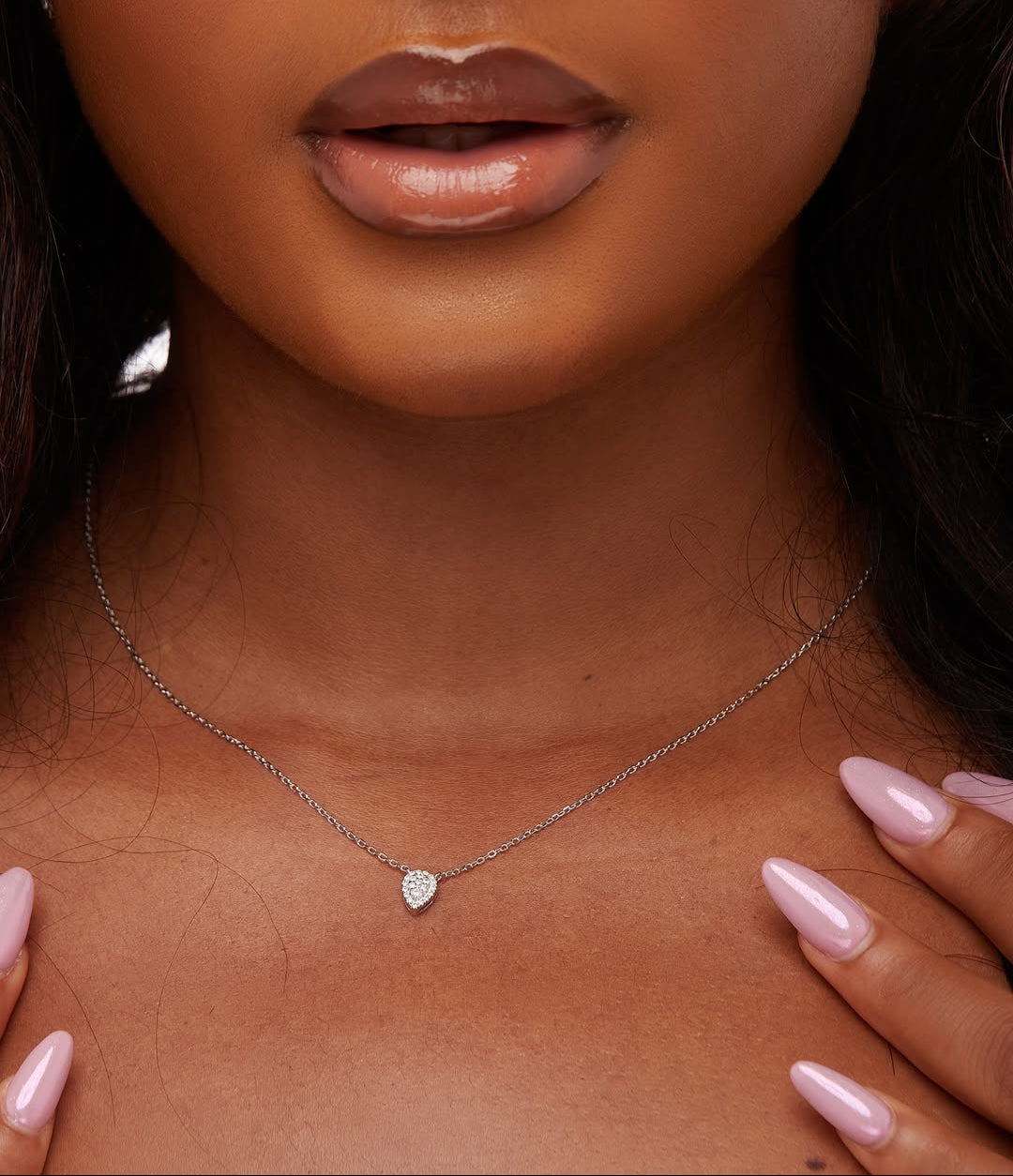 Velar Diamond Pendant Necklace in 18K Gold