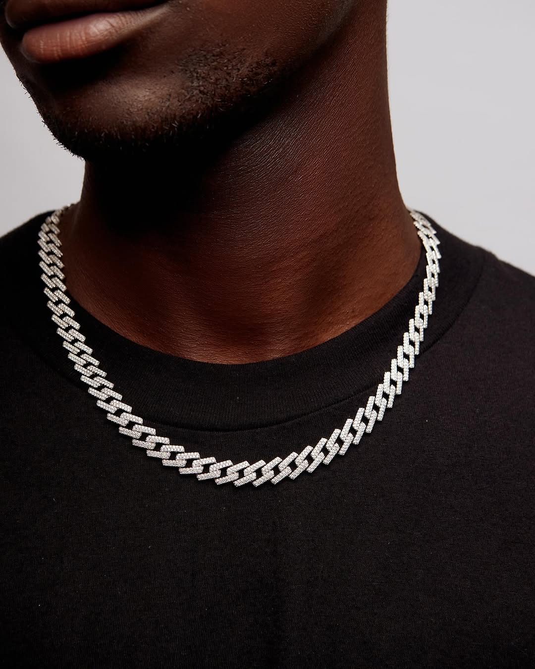 Prong Cuban 8mm Natural Diamond Necklace In 18karat Gold