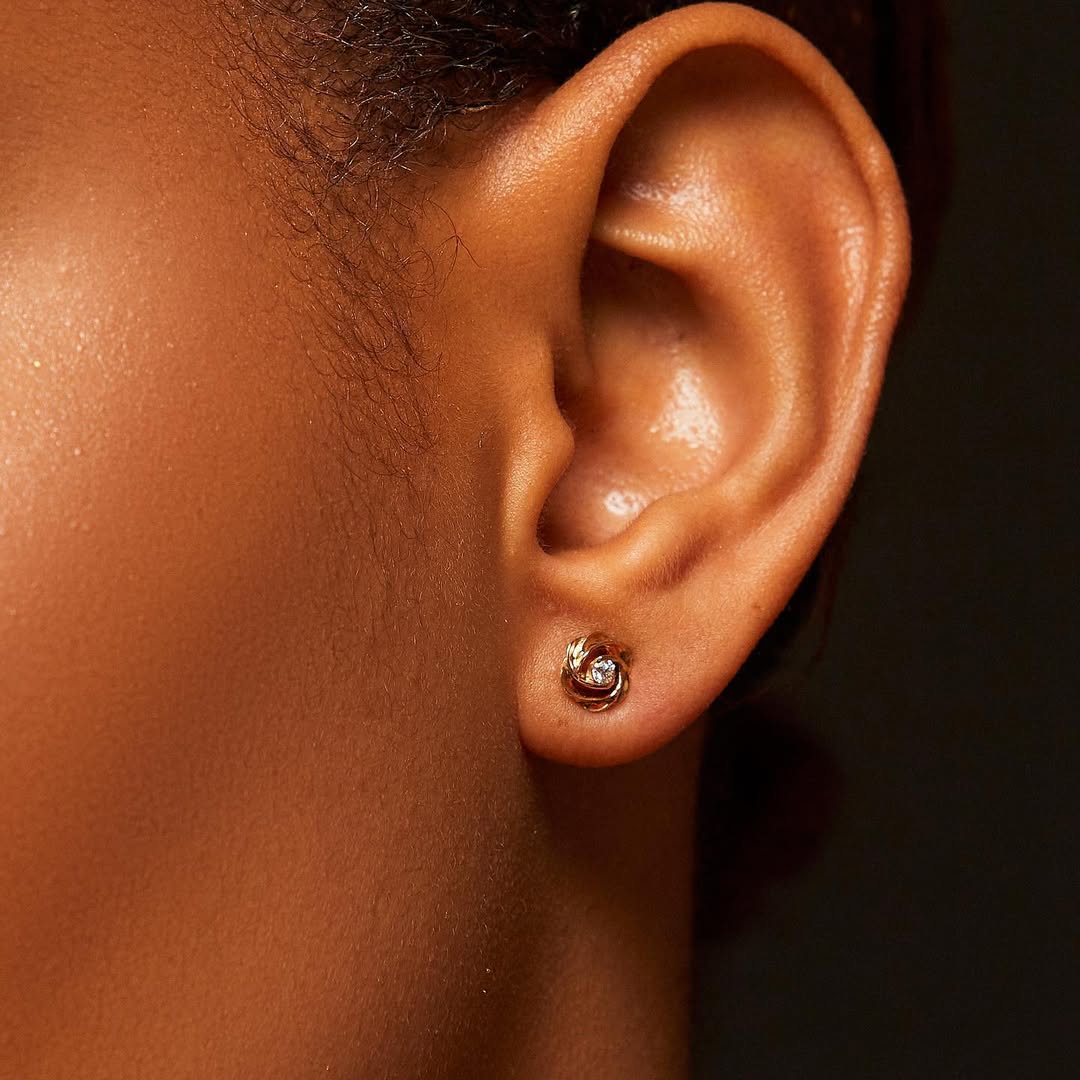 Belle Diamond Studs in 18K Gold