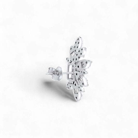 Lyra Diamond Studs in 18k Gold